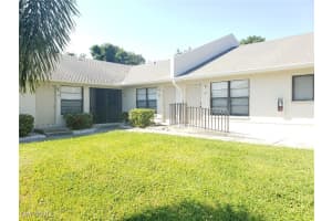 4964 Vincennes St 105, Cape Coral