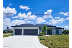 231 Nw 8th Ter, Cape Coral