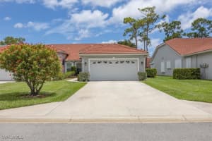 315 Melrose Pl 27, Naples