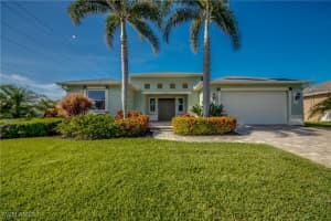 2102 Sw 47th St, Cape Coral