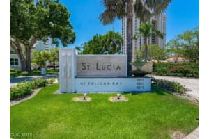 6371 Pelican Bay Blvd 1n, Naples