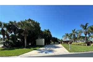 1313 Nickel Lake Pt, Naples