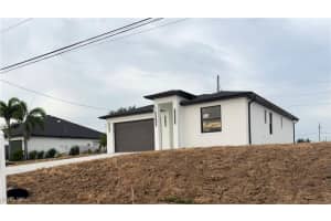 2519 Nw Juanita Pl, Cape Coral