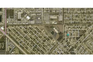 2130 + 2132 Wilson Rd, Lehigh Acres