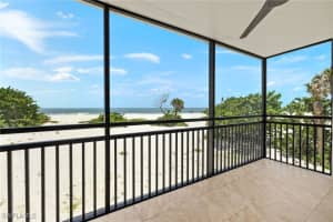 3067 W Gulf Dr 102, Sanibel