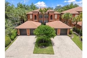 10044 Heather Ln 1501, Naples