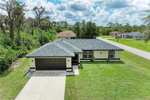 5482 Globe Ter, North Port