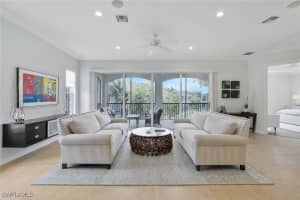 5030 Blauvelt Way 201, Naples