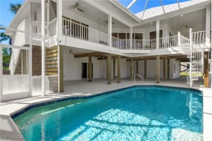 1564 Middle Gulf Dr, Sanibel