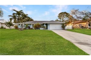1324 Sw 1st Ave, Cape Coral