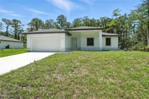 1002 E 17th St, Lehigh Acres