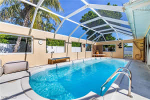5816 Sw 1st Pl, Cape Coral