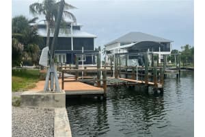 3 Palmview Blvd, Fort Myers Beach