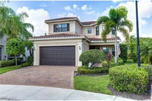 4360 Aurora St, Naples