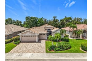 2050 Rio Nuevo Dr, North Fort Myers