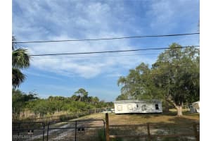 8109 Bartholomew Dr, North Fort Myers