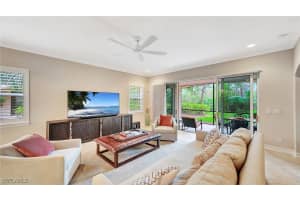 2874 Castillo Ct 101, Naples