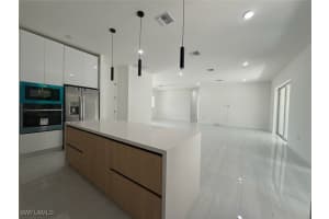 1549 Nw 26th Pl, Cape Coral