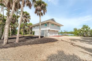9455 Beverly Ln, Sanibel