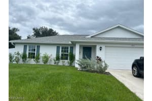 3713 Ne 15th Pl, Cape Coral