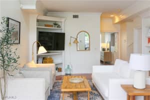 1136 6th St S 5, Naples