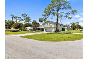 3704 Blue Heron Dr, Fort Myers