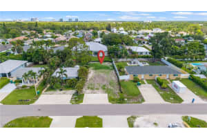 755 108th Ave N, Naples