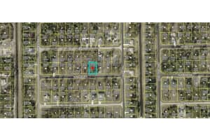 1115 Florence St E, Lehigh Acres