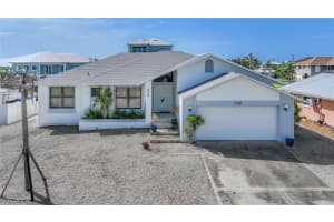 440 Donora Blvd, Fort Myers Beach