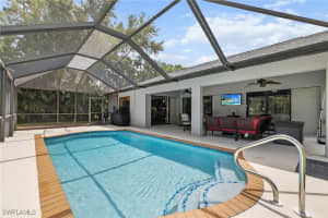 17971 Bermuda Dunes Dr, Fort Myers