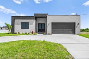 1114 El Dorado Blvd N, Cape Coral