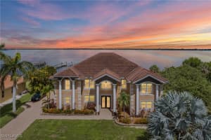 6120 River Shore Ct, North Fort Myers