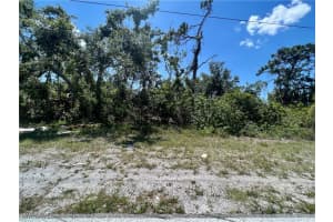 4267 Gillot Blvd, Port Charlotte
