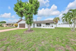 1506 Se 42nd St, Cape Coral