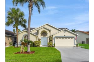 17755 Acacia Dr, North Fort Myers