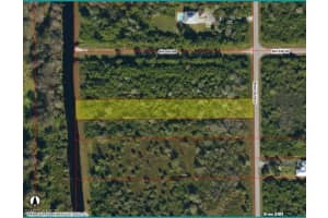 4457 Wilson Blvd N, Naples