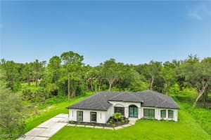 407 Washington Ave, Lehigh Acres