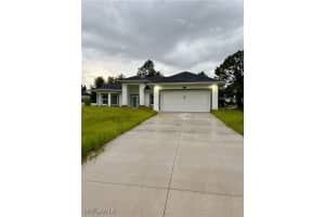 2607 50th St W, Lehigh Acres