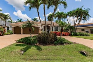 2521 Cape Coral Pkwy W, Cape Coral