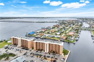 4260 Se 20th Pl 206, Cape Coral