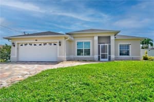 805 Sw 4th Pl, Cape Coral