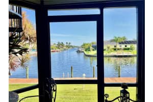 505 Sw 47th Ter 104, Cape Coral