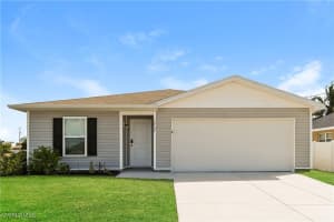 1737 Nw 6th Pl, Cape Coral