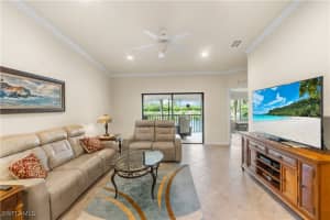 9510 Avellino Way 1926, Naples