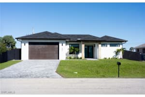 1817 Ne 17th St, Cape Coral