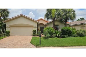 10517 Bellagio Dr, Fort Myers