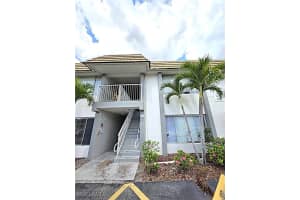 1830 Maravilla Ave 103, Fort Myers