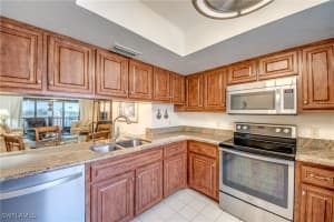 11060 Caravel Cir 309, Fort Myers