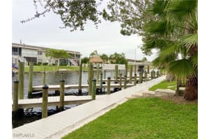1107 Se 46th Ln D, Cape Coral