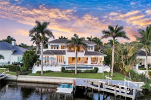 309 Neapolitan Way, Naples